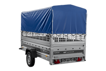 Laden Sie das Bild in den Galerie-Viewer, Autotransportanhänger 264×125 UNITRAILER FORCE 264 KIPP mit Gitterwänden, H-800 Rahmen und blauer Plane-Neu