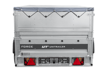 Laden Sie das Bild in den Galerie-Viewer, Autotransportanhänger auf Federn 230×125 UNITRAILER FORCE 230/R KIPP mit BIS-Seitenwänden, H-0-Rahmen und grauer Plane-Neu