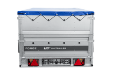 Laden Sie das Bild in den Galerie-Viewer, Einachsiger Anhänger auf Blattfedern 264×125 UNITRAILER FORCE 264/R KIPP mit BIS-Seitenwänden, H-0-Rahmen und blauer Plane-Neu