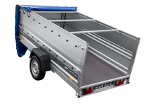 Laden Sie das Bild in den Galerie-Viewer, Einachsiger Anhänger auf Blattfedern 264×125 UNITRAILER FORCE 264/R KIPP mit BIS-Seitenwänden, H-0-Rahmen und blauer Plane-Neu