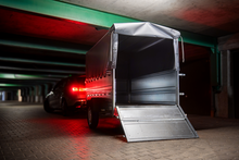 Laden Sie das Bild in den Galerie-Viewer, Führerschein B Anhänger GARDEN TRAILER 230 KIPP mit Stützrad, zusätzlichen Bordwänden, Hochplane und Hochspriegel H800-Neu