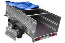 Laden Sie das Bild in den Galerie-Viewer, GARDEN TRAILER 264/2 KIPP Zweiachsanhänger mit Stützrad, Planenträgern, zus. Bordwänden und blauer Flachplane-Neu