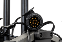 Laden Sie das Bild in den Galerie-Viewer, Inter Pack New Spider 4 – Anhängerkupplungs-Fahrradträger für 4 Fahrräder-Neu